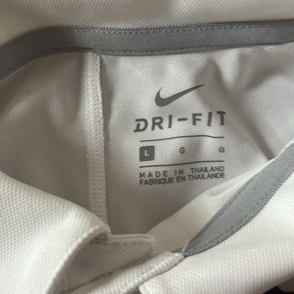NWOT Nike Dri-Fit golf shirt Youth L (14-16) - Picture 3 of 5